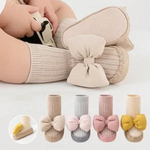 chaussures-chaussettes-bebe-fille-antiderapantes-semelle-souple