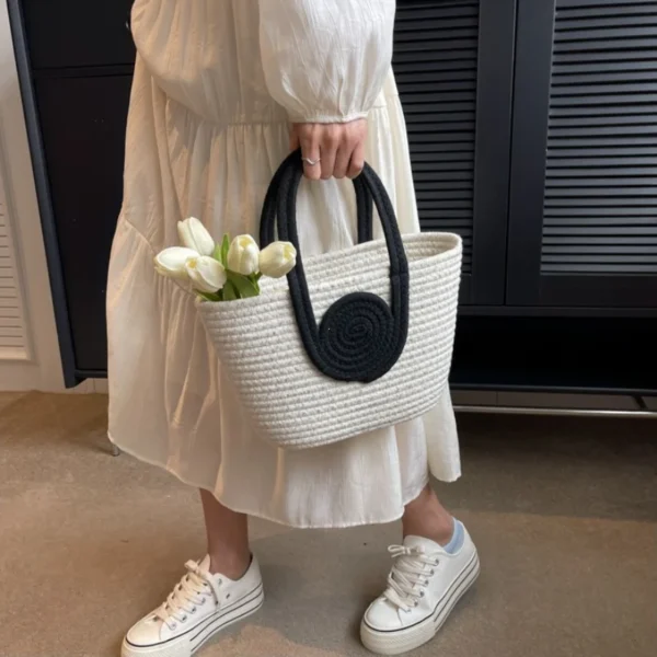Sac tissé Simple sac à main en paille plié diagonale vacances corde de coton sac fourre-tout de transport pour les femmes 3