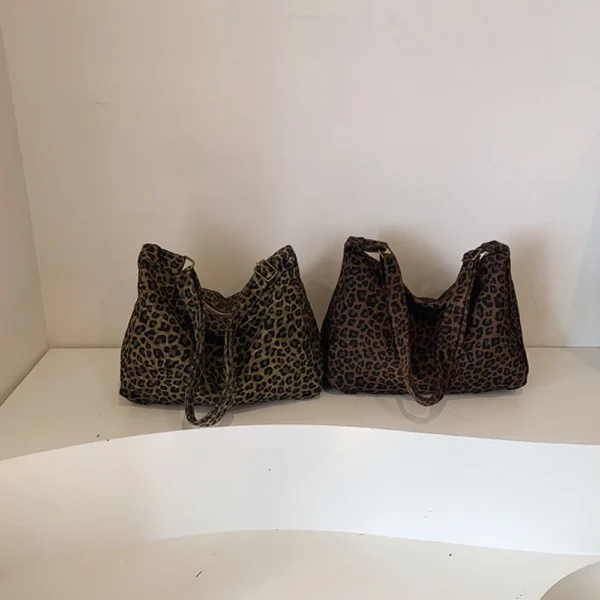 Sac fourre-tout imprimé léopard pour femmes, sac à bandoulière léger de grande capacité, sac à bandoulière réglable pour un usage quotidien 2025 5
